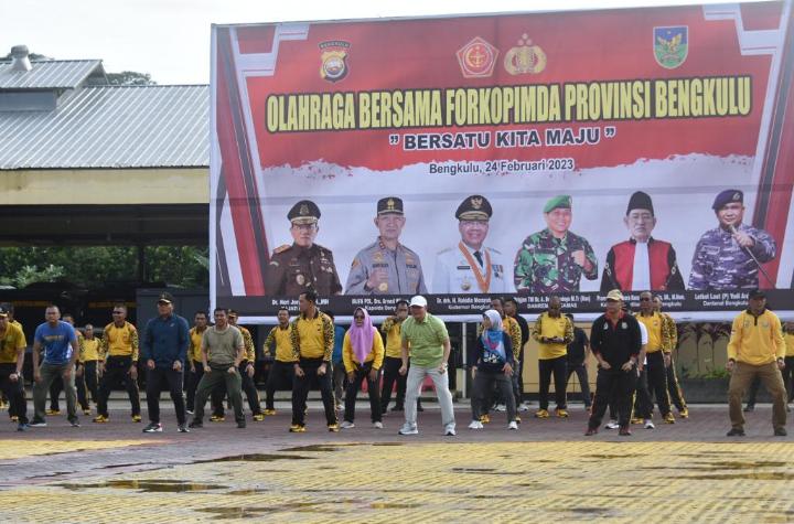 Satu Komando Jaga Sinergitas, TNI – Polri, Korem 041/Gamas Olah raga Bersama